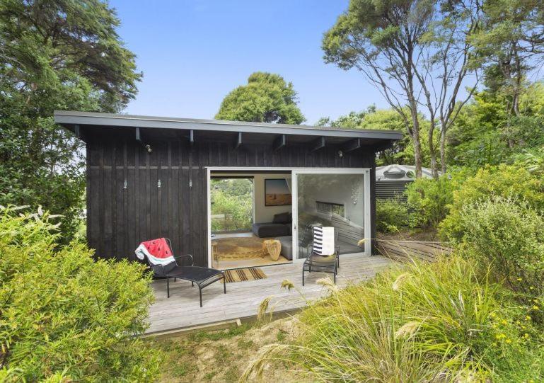 Palm Views - Stay Waiheke Palm Beach Exterior photo
