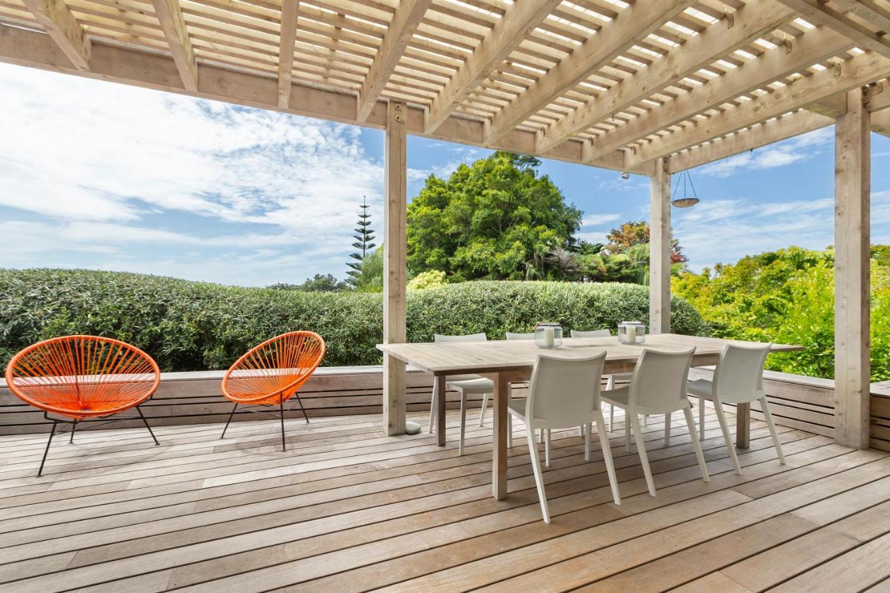 Palm Views - Stay Waiheke Palm Beach Exterior photo